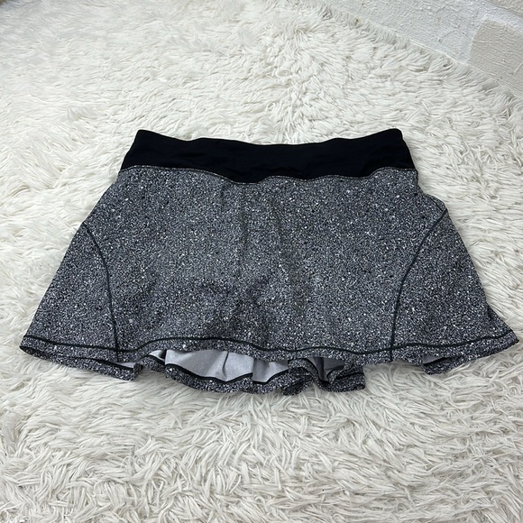 Lululemon Circuit Breaker Skirt (Tall) 15" Luminesce Splatter White Black Black - Picture 1 of 6